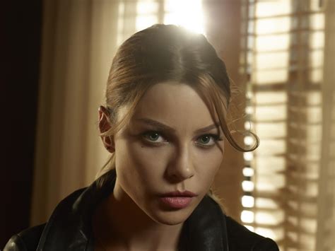 chloe shoots lucifer|Chloe Decker .